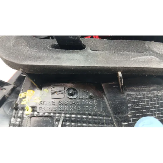 Piloto Trasero Derecho Interior para Seat Ibiza Iv (6J5, 6P1)
