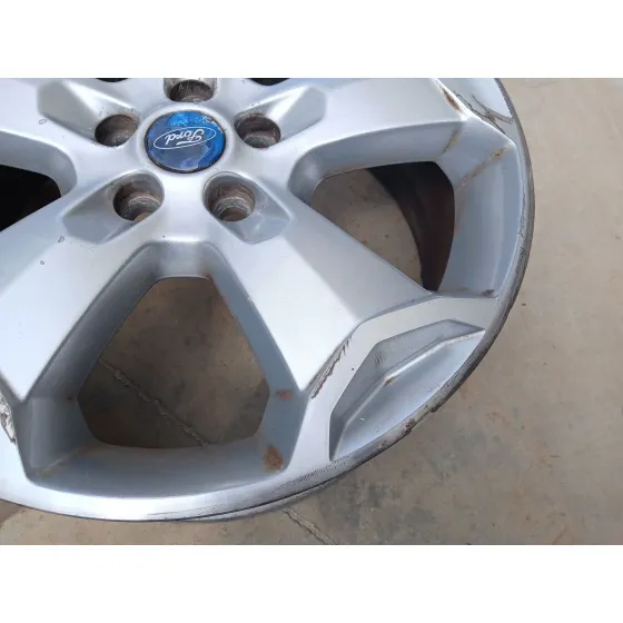 Llanta para Ford Kuga I