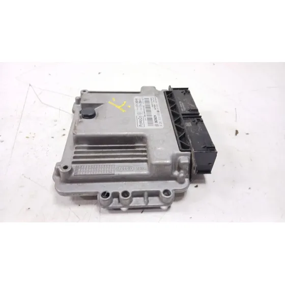 Centralita Motor Uce para Ford Focus Iii
