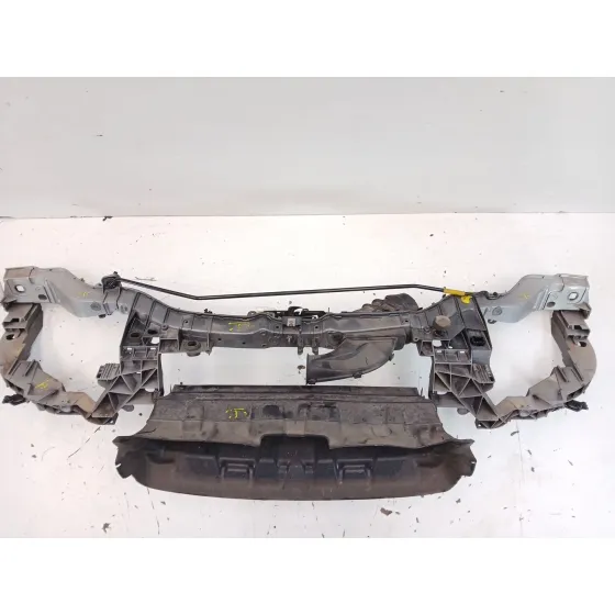 Coraza Frontal Interior para Ford Focus Iii