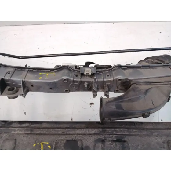 Coraza Frontal Interior para Ford Focus Iii