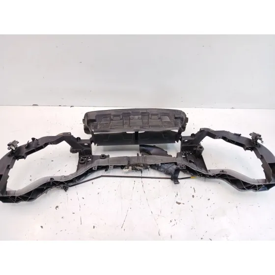 Coraza Frontal Interior para Ford Focus Iii