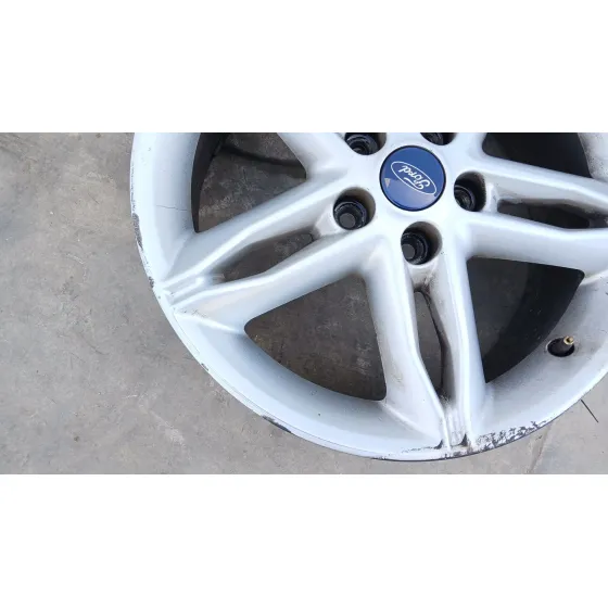 Llanta Trasera Izquierda para Ford Focus Iii
