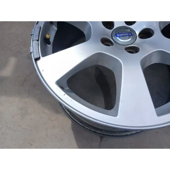 Llanta para Volvo Xc60 I Suv (156)