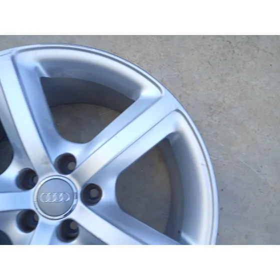Llanta para Audi Q5 (8Rb)