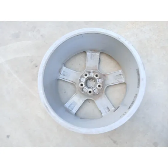 Llanta para Audi Q5 (8Rb)