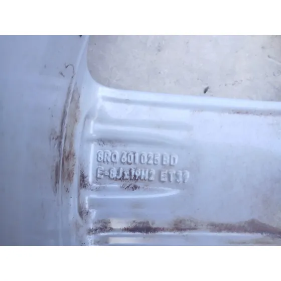 Llanta para Audi Q5 (8Rb)