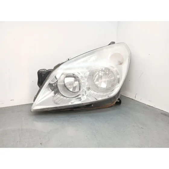 Faro Izquierdo para Opel Astra H (A04)