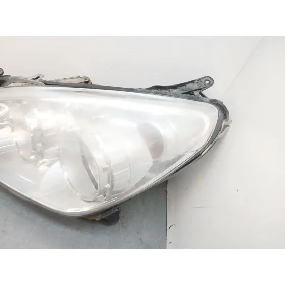 Faro Izquierdo para Opel Astra H (A04)
