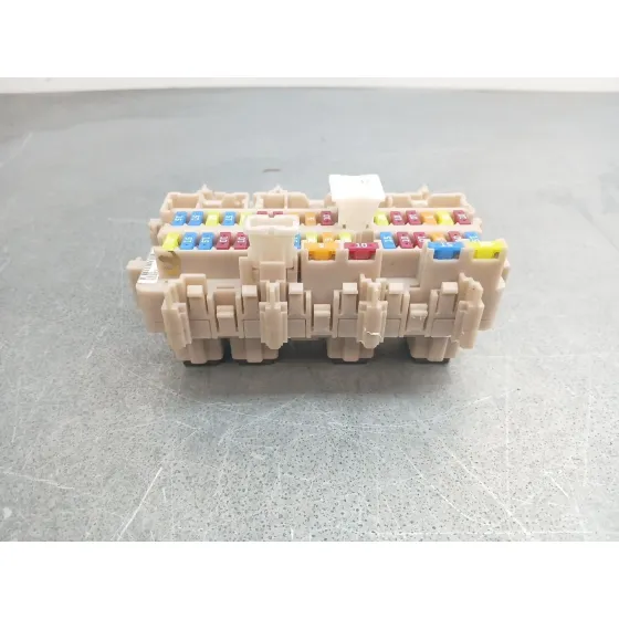 Caja Reles / Fusibles para Nissan Qashqai Ii (J11, J11_)