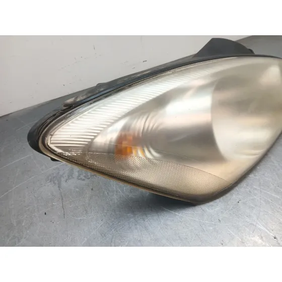 Faro Derecho para Kia Pro Cee'd (Ed)