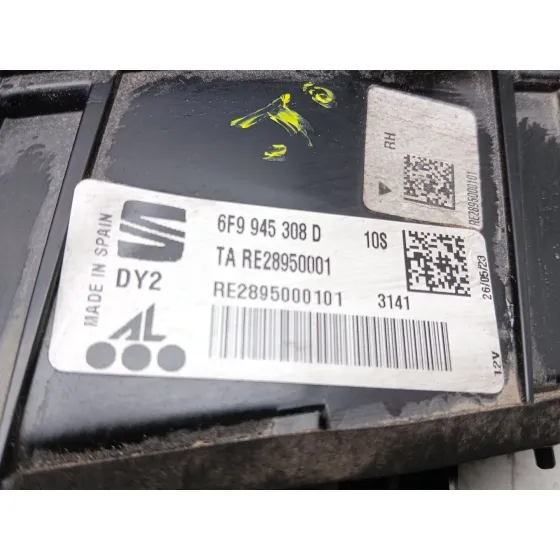 Piloto Trasero Derecho Interior para Seat Arona (Kj7, Kjp)