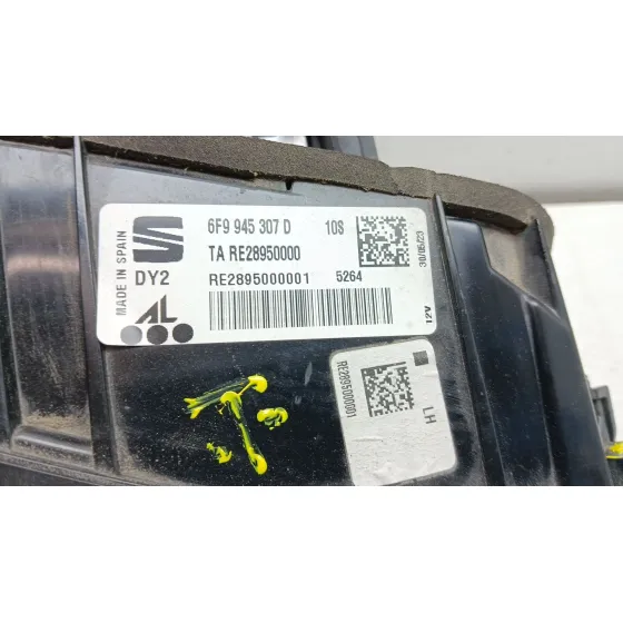 Piloto Trasero Izquierdo Interior para Seat Arona (Kj7, Kjp)