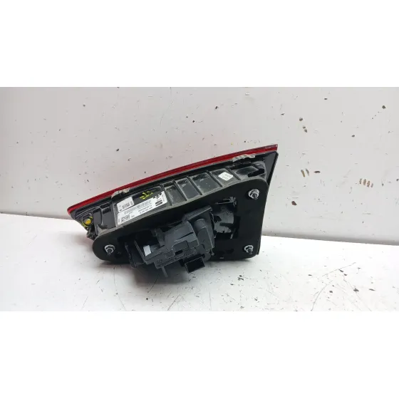 Piloto Trasero Izquierdo Interior para Seat Arona (Kj7, Kjp)