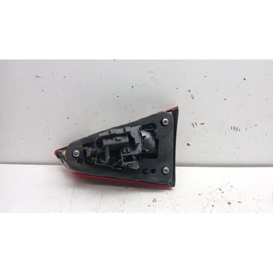 Piloto Trasero Izquierdo Interior para Seat Arona (Kj7, Kjp)