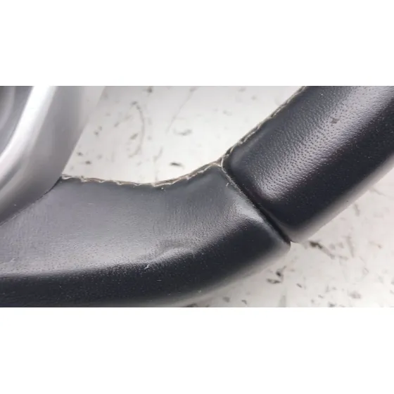 Volante para Seat Arona (Kj7, Kjp)