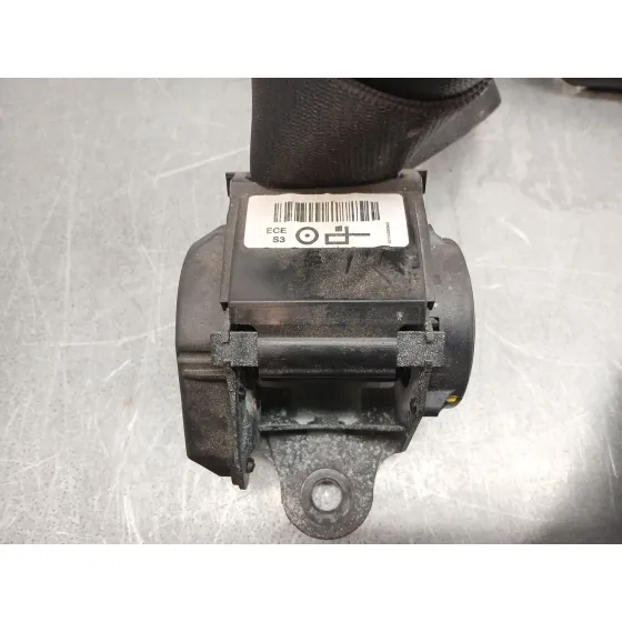 Cinturon Seguridad Trasero Derecho para Bmw 1 (F20)
