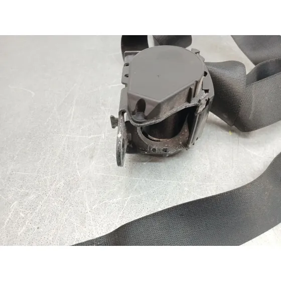 Cinturon Seguridad Trasero Derecho para Bmw 1 (F20)