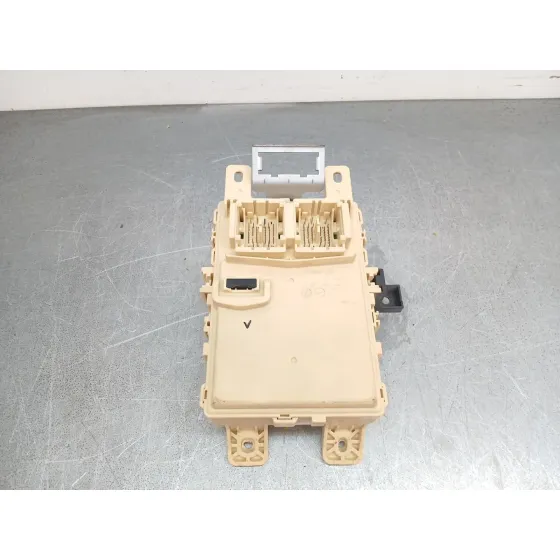 Caja Reles / Fusibles para Kia Rio