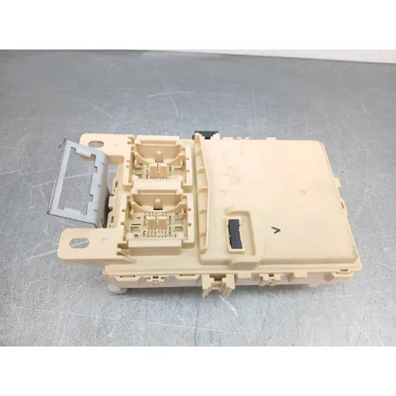 Caja Reles / Fusibles para Kia Rio