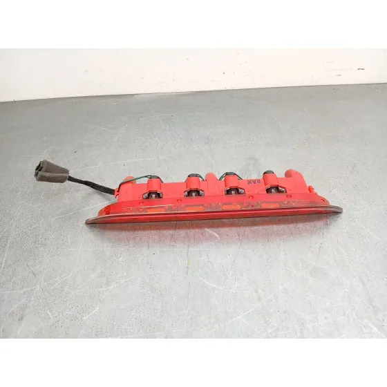 Luz Central De Freno para Kia Rio