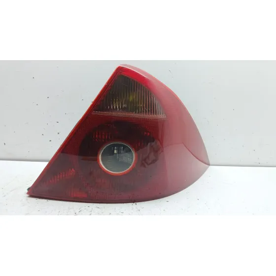 Piloto Trasero Derecho para Ford Mondeo Iii (B5Y)