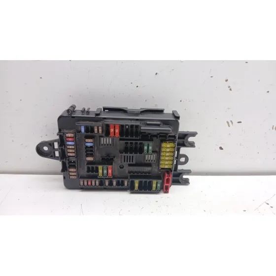 Caja Reles / Fusibles para Bmw 1 (F20)