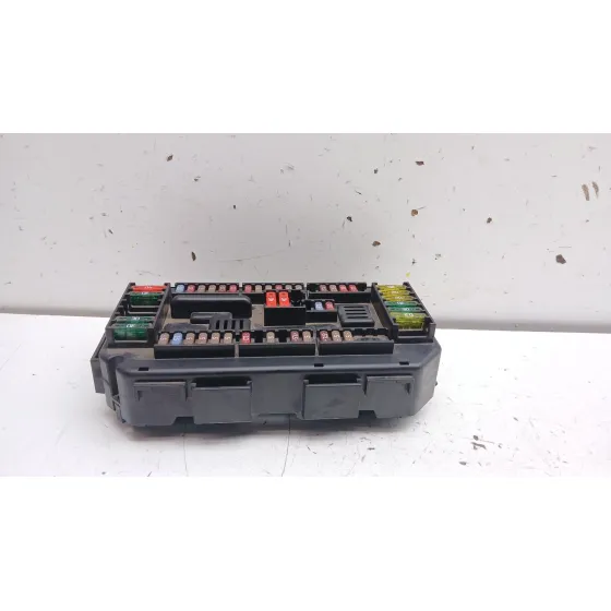 Caja Reles / Fusibles para Bmw 1 (F20)