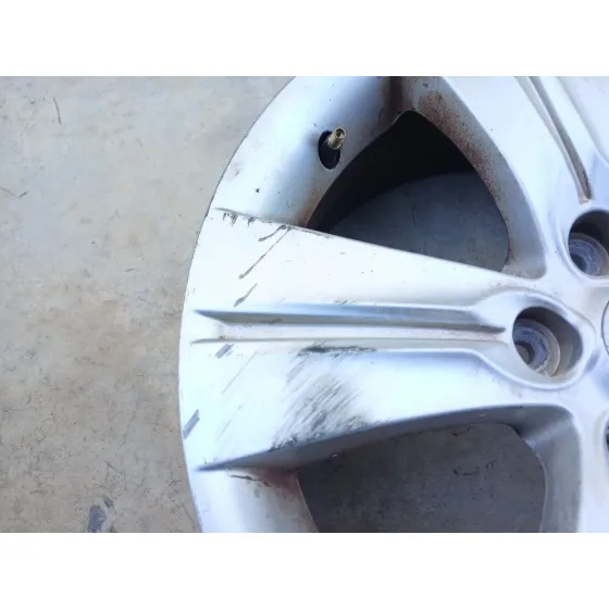 Llanta para Kia Sportage Iii (Sl)