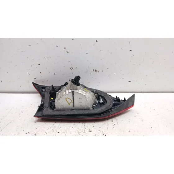 Piloto Trasero Derecho Interior para Mazda 6 Station Wagon (Gj, Gl)