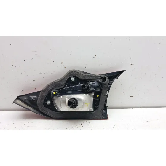 Piloto Trasero Izquierdo Interior para Mazda 6 Station Wagon (Gj, Gl)