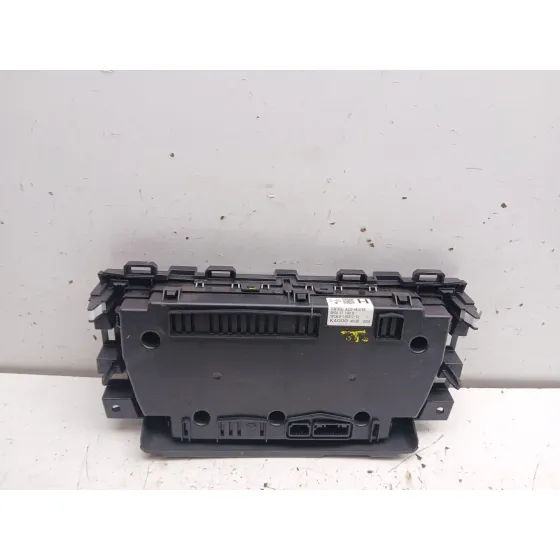 Mando Climatizador para Mazda 6 Station Wagon (Gj, Gl)