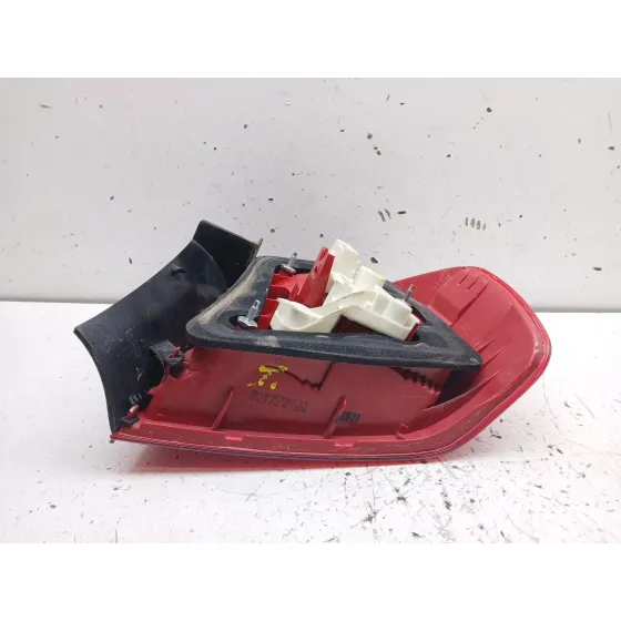 Piloto Trasero Izquierdo para Bmw 3 (E90)