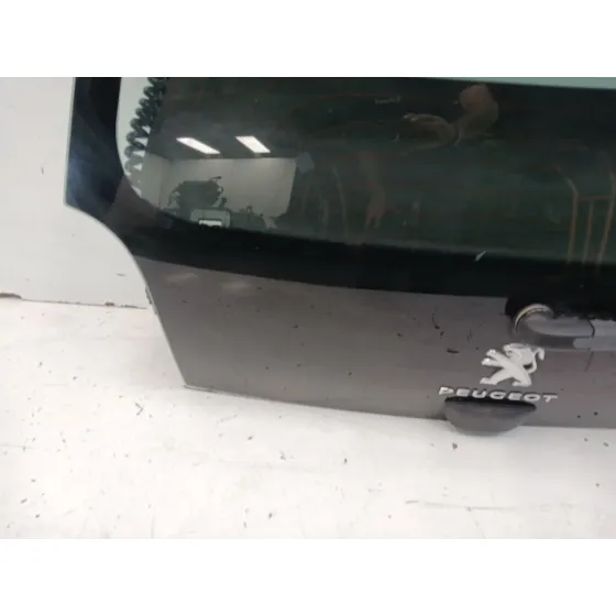 Porton Trasero para Peugeot 108
