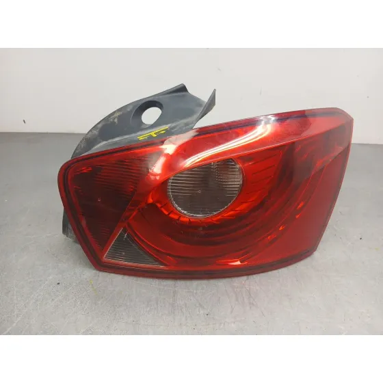 Piloto Trasero Izquierdo para Seat Ibiza Iv St (6J8, 6P8)
