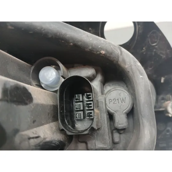 Piloto Trasero Izquierdo para Seat Ibiza Iv St (6J8, 6P8)