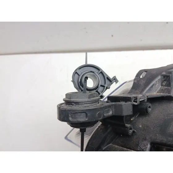 Faro Derecho para Seat Arona (Kj7, Kjp)