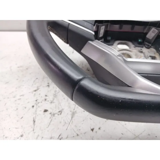 Volante para Seat Arona (Kj7, Kjp)