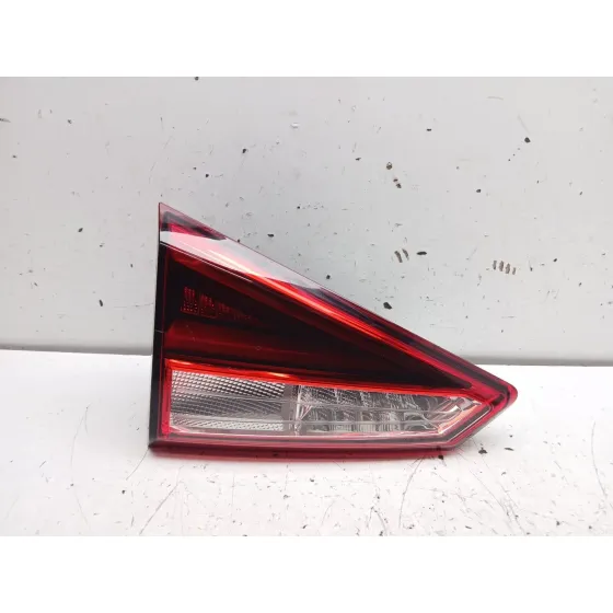 Piloto Trasero Izquierdo Interior para Seat Arona (Kj7, Kjp)
