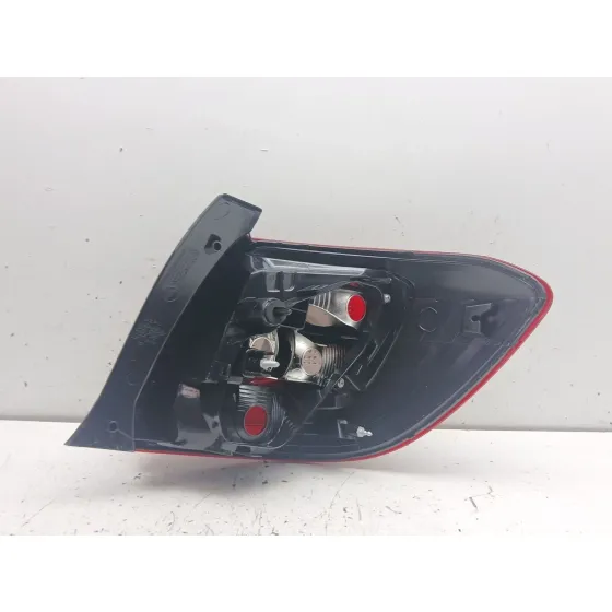 Piloto Trasero Izquierdo para Dacia Sandero Ii (B8_)