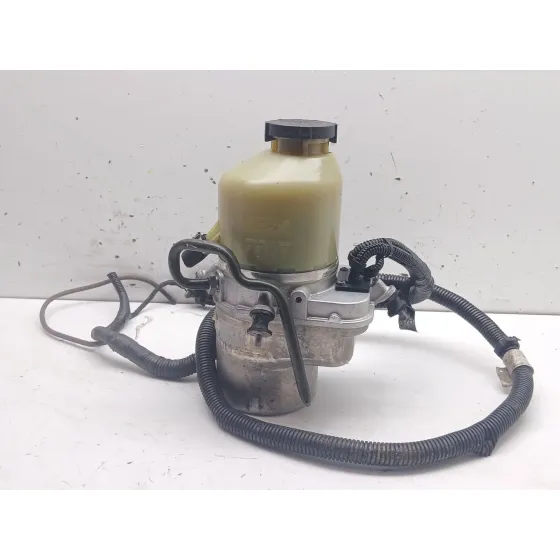 Bomba Direccion para Opel Astra H (A04)