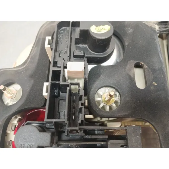 Piloto Trasero Izquierdo Interior para Volkswagen Touareg (7La, 7L6, 7L7)