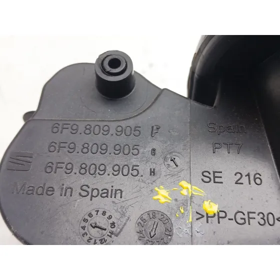 Tapa Exterior Combustible para Seat Arona (Kj7, Kjp)