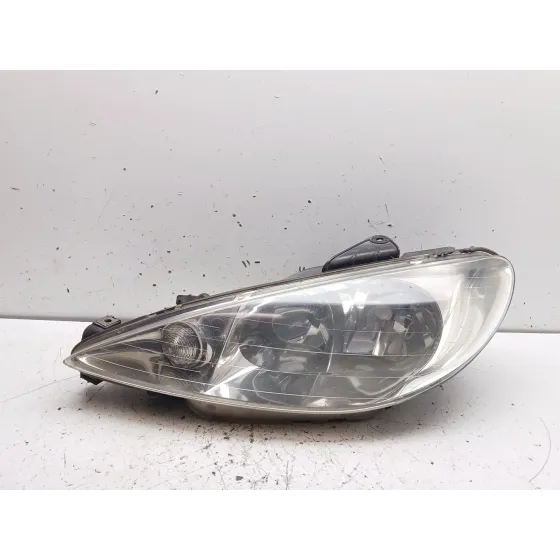 Faro Izquierdo para Peugeot 206 Hatchback (2A/C)