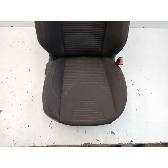 Asiento Delantero Derecho para Ford Focus Iii
