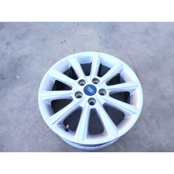 Llanta para Ford Focus Iii