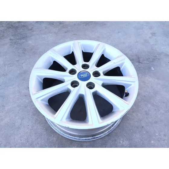 Llanta para Ford Focus Iii