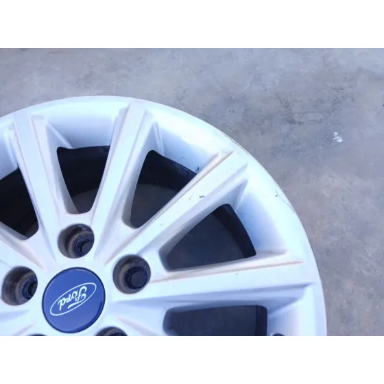 Llanta para Ford Focus Iii