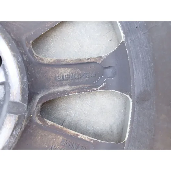 Llanta para Ford Focus Iii