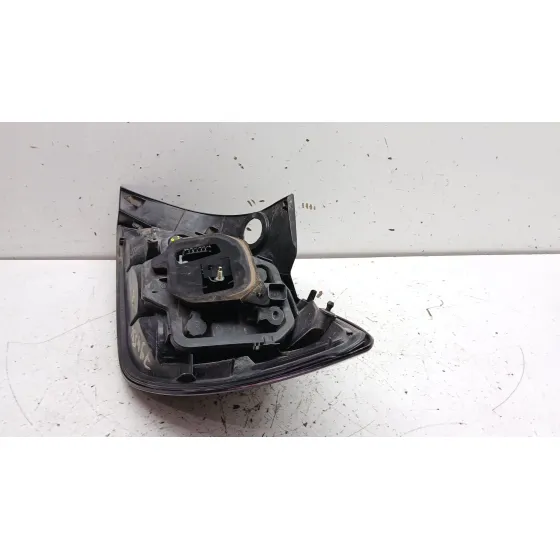 Piloto Trasero Derecho para Opel Astra H Gtc (A04)